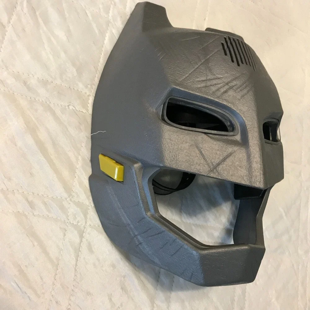 2015‎ Mattel Batman Dawn of Justice Voice Changer Mask